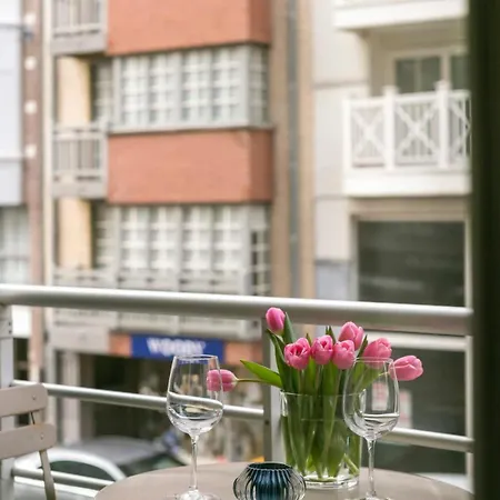 La Douce - Cozy With Side Sea-view At Only 50 Meters From Beach *