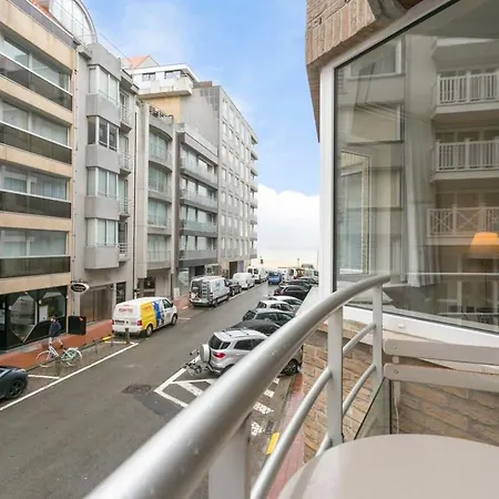 La Douce - Cozy With Side Sea-view At Only 50 Meters From Beach アパート *